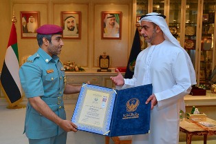 HH Sheikh Saif bin Zayed Honors MoI Employee for Rescuing Young Man from Drowning